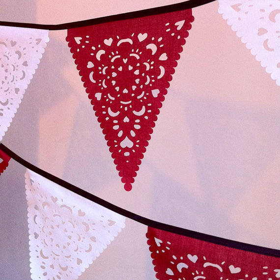 Red And White Christmas Banner, Lace Garland, Vintage Bunting